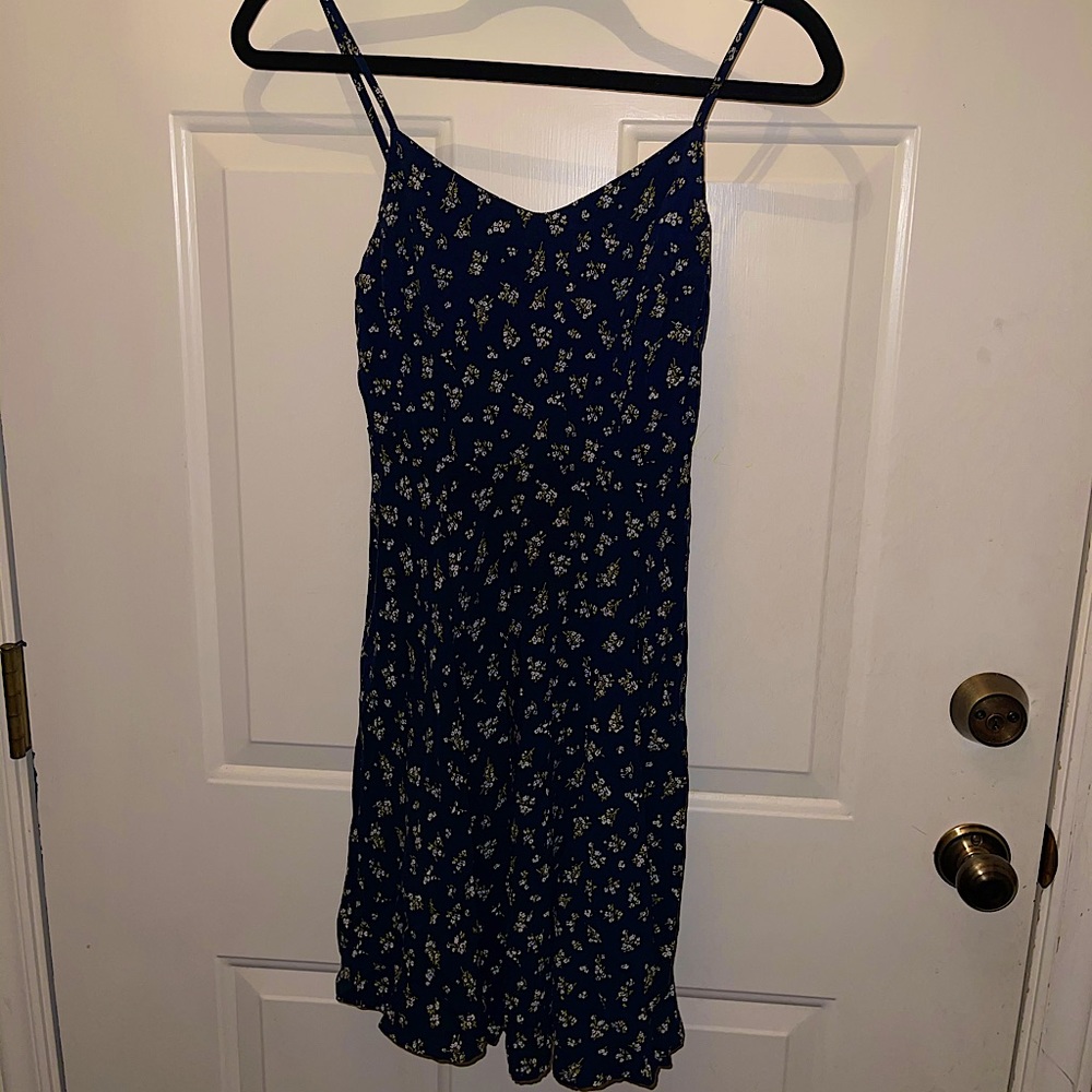 navy floral dress